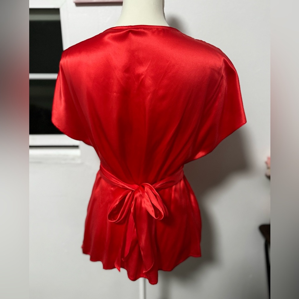 Old Navy Red 100% Silk Short Sleeve Top Womens Size XL Side Zip Button - Picture 2 of 6
